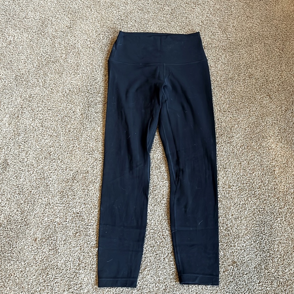 Black Lululemon Align leggings, size 6